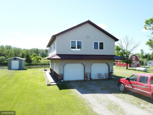 37243 Lakeview Drive, Warroad, MN 56763