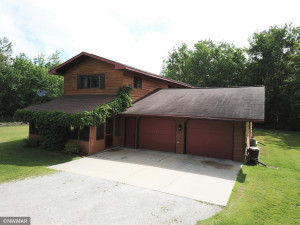 Photo for 40506 575th Avenue, Warroad, MN 56763 - Listing #6015841 40506 575th Avenue, Warroad, MN 56763