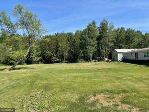 2967 State Highway 172 NW, Baudette, MN 56623