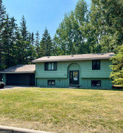 Photo for 409 Roberts Avenue NE, Warroad, MN 56763 - Listing #6019708 409 Roberts Avenue NE, Warroad, MN 56763