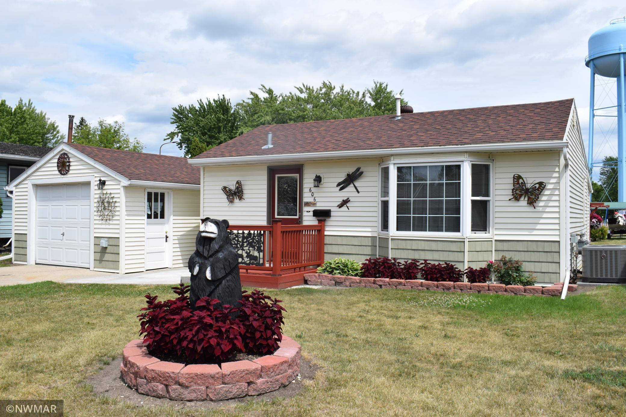 Photo for 606 Crocker Avenue S, Thief River Falls, MN 56701 - Listing #6022244 606 Crocker Avenue S, Thief River Falls, MN 56701