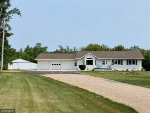 Photo for 40019 220th Street, Roseau, MN 56751 - Listing #6023686 40019 220th Street, Roseau, MN 56751