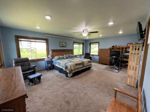 Photo for 45262 State Highway 11, Roseau, MN 56751 - Listing #6024235 45262 State Highway 11, Roseau, MN 56751