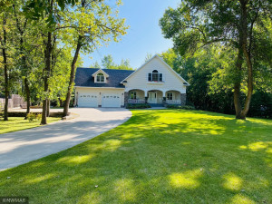 Photo for 706 6th Avenue NE, Roseau, MN 56751 - Listing #6024112 706 6th Avenue NE, Roseau, MN 56751