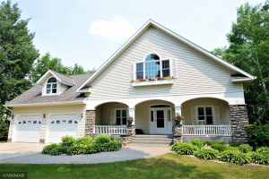 Photo for 706 6th Avenue NE, Roseau, MN 56751 - Listing #6024112 706 6th Avenue NE, Roseau, MN 56751