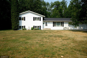 Photo for 701 6th Avenue NE, Roseau, MN 56751 - Listing #6024971 701 6th Avenue NE, Roseau, MN 56751