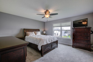 Photo for 7192 Martin Farms Avenue NE, Elk River, MN 55330 - Listing #6029342 Huge master bed with 3/4 bath and walk in closet