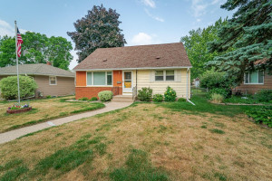 Photo for 1141 Smith Avenue S, West Saint Paul, MN 55118 - Listing #6029485 1141 Smith Avenue S, West Saint Paul, MN 55118