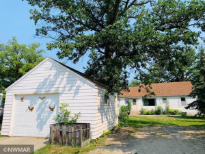 Photo for 510 Lake Street NE, Warroad, MN 56763 - Listing #6024091 510 Lake Street NE, Warroad, MN 56763