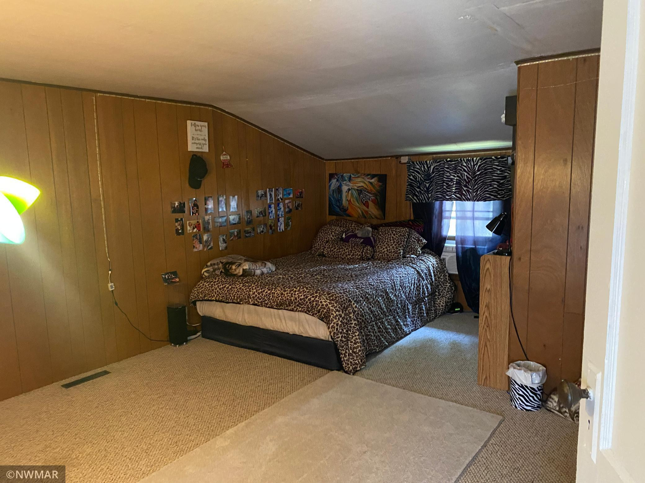 150,000 to 200,000 Homes CENTURY 21 Dickinson Realtors