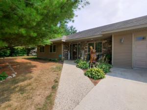 Photo for 3725 Pawnee Drive SE, Alexandria, MN 56308 - Listing #6081110 3725 Pawnee Drive SE, Alexandria, MN 56308