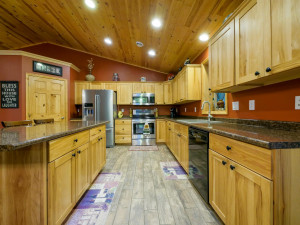 Photo for 3725 Pawnee Drive SE, Alexandria, MN 56308 - Listing #6081110 3725 Pawnee Drive SE, Alexandria, MN 56308