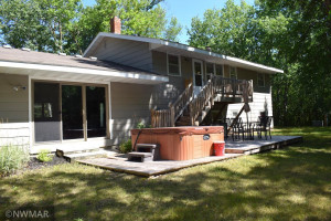 1420 Greenwood Street E, Thief River Falls, MN 56701