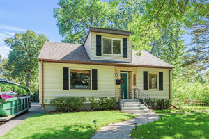 Photo for 1276 Macarthur Avenue, West Saint Paul, MN 55118 - Listing #6098678 1276 Macarthur Avenue, West Saint Paul, MN 55118