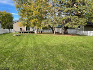 310 Minnesota Avenue NE, Warroad, MN 56763