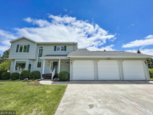 Photo for 137 Fern Road, Thief River Falls, MN 56701 - Listing #6107589 137 Fern Road, Thief River Falls, MN 56701
