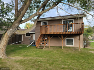 909 Spruce Avenue S, Thief River Falls, MN 56701