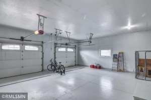 35002 Wagner Hill Way, Cannon Falls, MN 55009