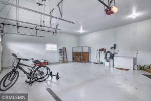 35002 Wagner Hill Way, Cannon Falls, MN 55009