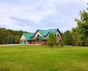 35002 Wagner Hill Way, Cannon Falls, MN 55009