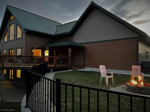 35002 Wagner Hill Way, Cannon Falls, MN 55009