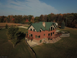 35002 Wagner Hill Way, Cannon Falls, MN 55009