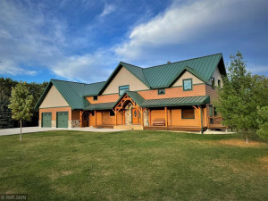 35002 Wagner Hill Way, Cannon Falls, MN 55009