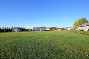 Photo for 622 Etta Court, Roseau, MN 56751 - Listing #6113015 622 Etta Court, Roseau, MN 56751