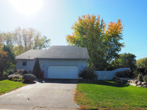 Photo for 3801 Riverton Avenue, Eagan, MN 55122 - Listing #6116062 Welcome to 3801 Riverton Ave. Eagan, MN 55122