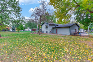 Photo for 12091 Flamingo Street NW, Coon Rapids, MN 55448 - Listing #6117908 Plenty of room for pets, kids, or entertaining! This home is move in ready and waiting for you.