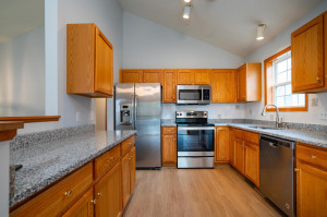 Photo for 916 Parkside Boulevard, Hopkins, MN 55343 - Listing #6117013 916 Parkside Boulevard, Hopkins, MN 55343