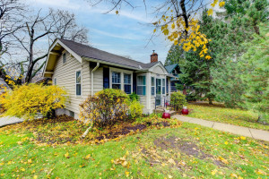 Photo for 5001 Zenith Avenue S, Minneapolis, MN 55410 - Listing #6126636 5001 Zenith Avenue S, Minneapolis, MN 55410
