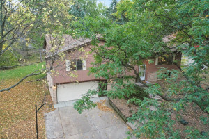 Photo for 630 Iona Lane, Roseville, MN 55113 - Listing #6109276 630 Iona Lane, Roseville, MN 55113