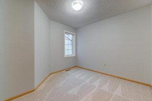 Photo for 9909 Tamarack Cove, Woodbury, MN 55125 - Listing #6127335 9909 Tamarack Cove, Woodbury, MN 55125