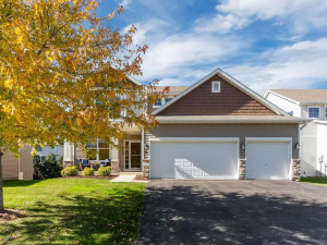 Photo for 660 Lake Ridge Drive, Woodbury, MN 55129 - Listing #6129458 660 Lake Ridge Drive Woodbury MN 55129 USA-001-047-Exterior Front-MLS_Size