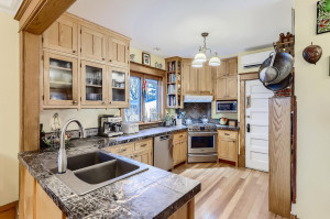 Photo for 3439 10th Avenue S, Minneapolis, MN 55407 - Listing #6125898 3439 10th avenue So New gas range in Kitchen
