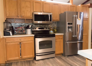 Photo for 981 Gershwin Avenue N, Oakdale, MN 55128 - Listing #6100963 981 Gershwin Avenue N, Oakdale, MN 55128