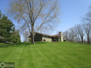Photo for 904 S Suncrest Drive, Fairfield, IA 52556 - Listing #6185017 904 S Suncrest Drive, Fairfield, IA 52556