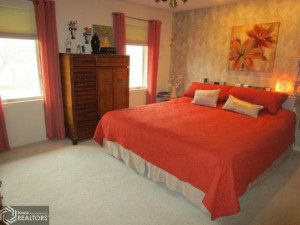 Photo for 904 S Suncrest Drive, Fairfield, IA 52556 - Listing #6185017 904 S Suncrest Drive, Fairfield, IA 52556