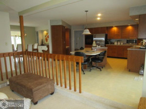 Photo for 904 S Suncrest Drive, Fairfield, IA 52556 - Listing #6185017 904 S Suncrest Drive, Fairfield, IA 52556