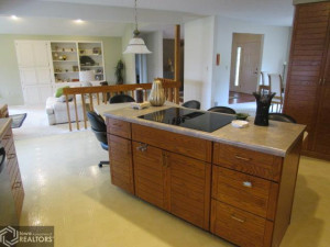 Photo for 904 S Suncrest Drive, Fairfield, IA 52556 - Listing #6185017 904 S Suncrest Drive, Fairfield, IA 52556