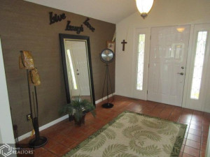 Photo for 904 S Suncrest Drive, Fairfield, IA 52556 - Listing #6185017 904 S Suncrest Drive, Fairfield, IA 52556