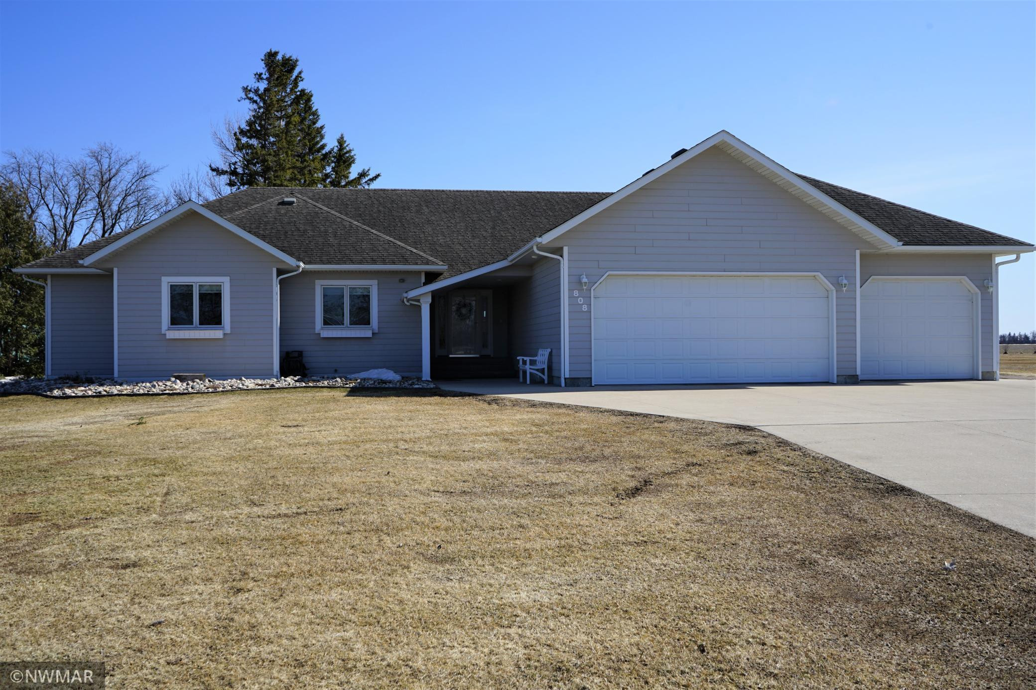 Roseau USA Realty, LLC