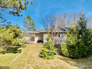 Photo for 622 1st Avenue SE, Baudette, MN 56623 - Listing #6188186 622 1st Avenue SE, Baudette, MN 56623