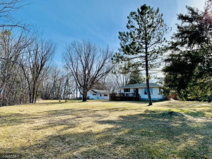 Photo for 622 1st Avenue SE, Baudette, MN 56623 - Listing #6188186 Large yard- can you believe you get city water here?