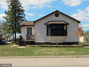 Photo for 505 Arnold Avenue S, Thief River Falls, MN 56701 - Listing #6192614 505 Arnold Avenue S, Thief River Falls, MN 56701