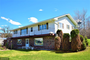 Photo for 1202 3rd Street NE, Roseau, MN 56751 - Listing #6194767 1202 3rd Street NE, Roseau, MN 56751