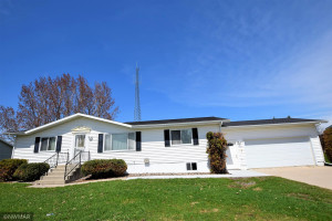 Photo for 215 7th Street SW, Roseau, MN 56751 - Listing #6194749 215 7th Street SW, Roseau, MN 56751