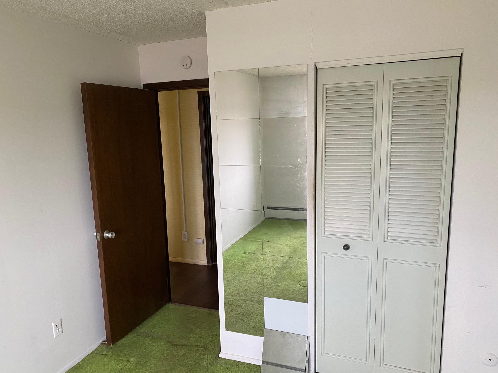 334 Cherokee #206 - 4.jpg