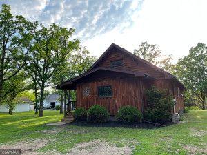 Photo for 511 S Main Street, Badger, MN 56714 - Listing #6219397 7248DB55-3E02-4ED1-8F8B-F6570E792837.jpeg